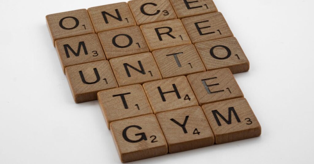 語彙力を使ったボードゲームを中高生と一緒に楽しむ家族の様子