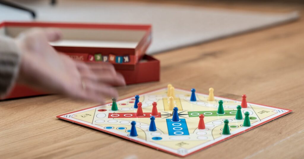 ボードゲームの説明書とコンポーネント（コマやカード）を机に広げている様子。初心者が基本を学んでいるシーン。