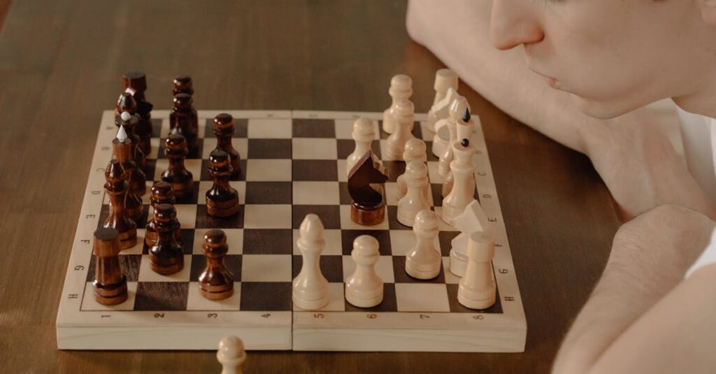 所要時間を確認しながら、家族で遊ぶボードゲームを選んでいる。短時間と長時間どちらも検討中の場面。