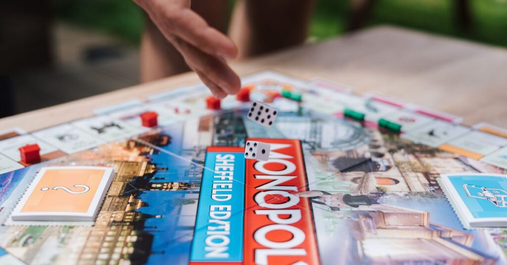 ボードゲームを通じて笑顔が広がる実際のプレイ体験の様子
