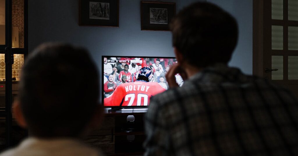 スマホやテレビを手放し、家族全員が一つのボードゲームに集中して楽しんでいる年末年始の風景。