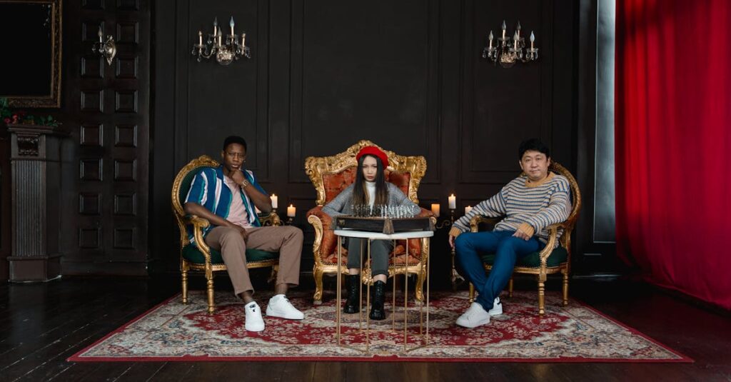 ボードゲームの比較表を見ながら選ぶ家族。年齢や人数に合ったゲームを検討している。