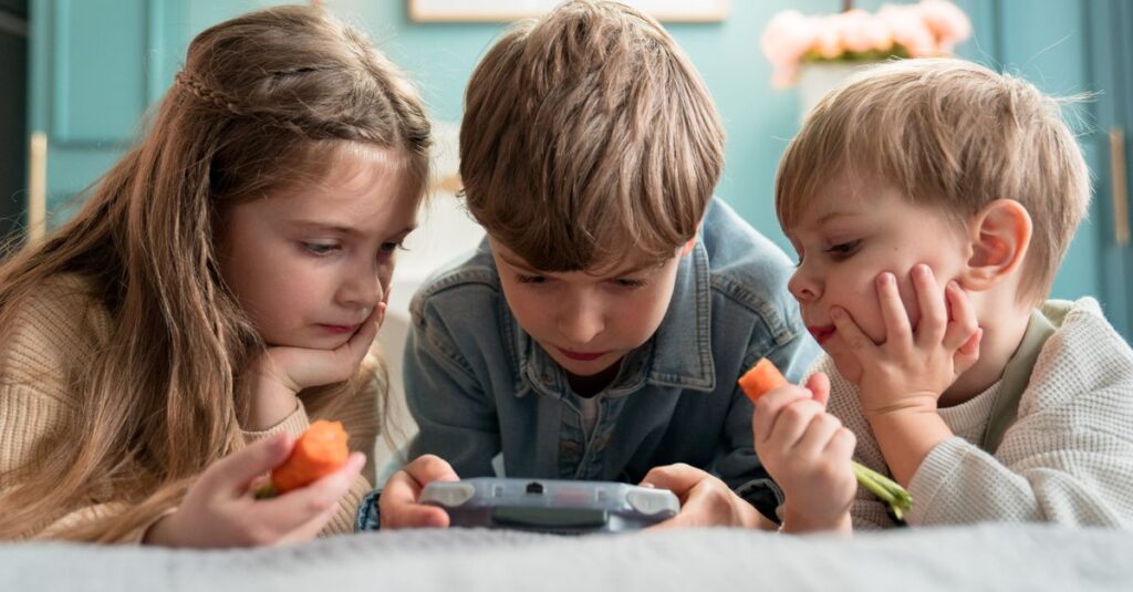 協調性と社会性を育てる小学生向けボードゲームの場面