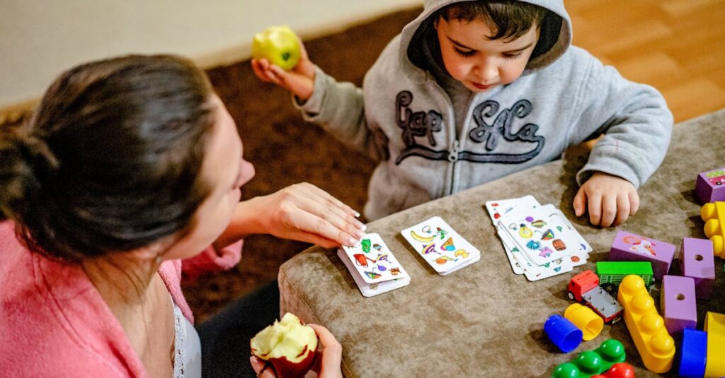 家族全員がリビングでゲームを楽しみ、笑顔でコントローラーやカードを操作している様子。