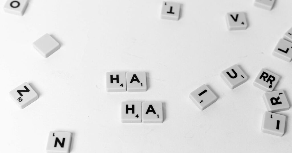 英語学習にボードゲームを活用することで、楽しく継続しやすい学びの環境を作れることを示す画像