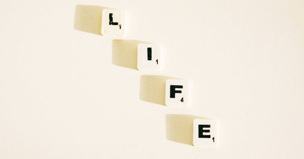 家族が短時間で楽しめるボードゲームをプレイしている様子。テンポよく遊びながら笑顔で盛り上がっている。